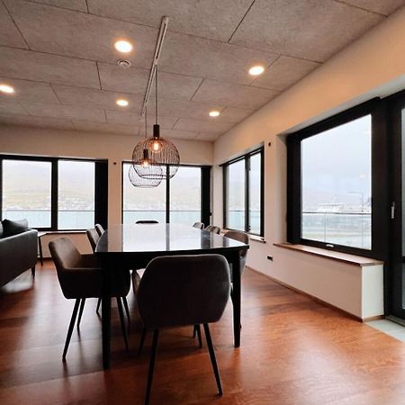 Stunning Ocean View Penthouse Apartment Oravik Esterno foto
